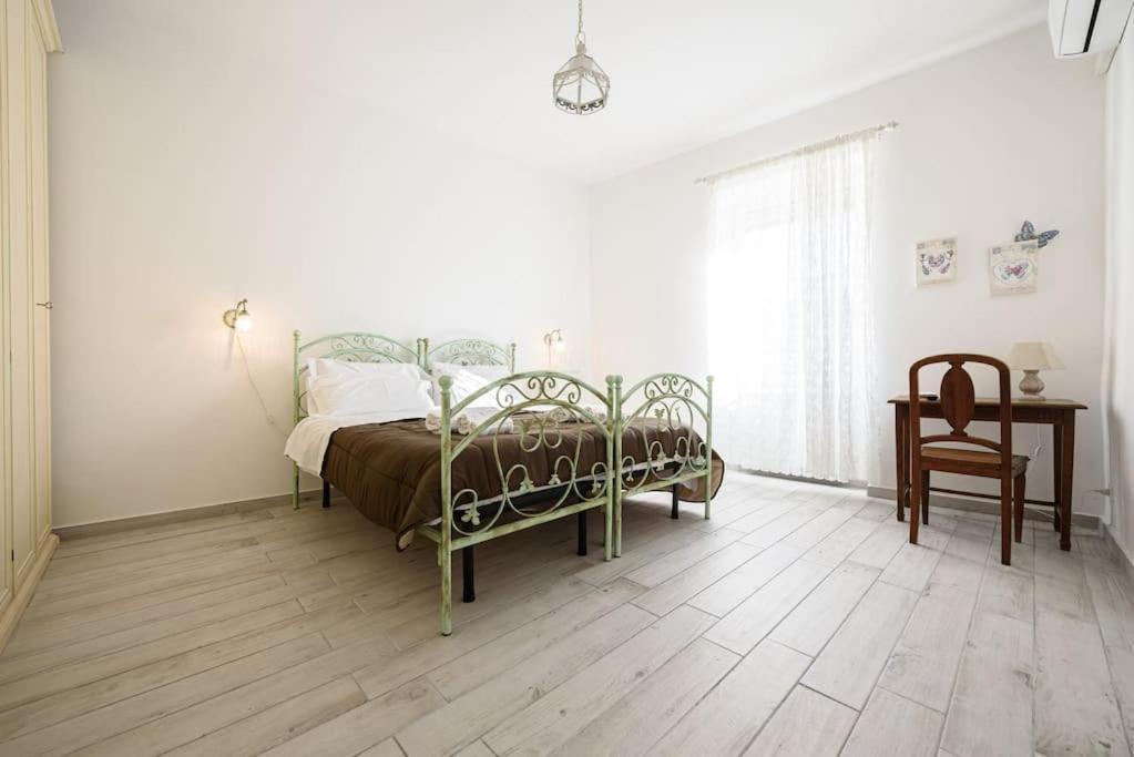 Apartamento A Due Passi Da Toledo Nápoles Exterior foto